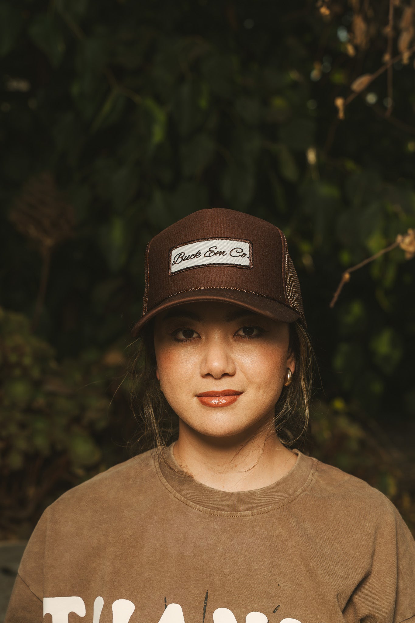 Buck Em Script (Brown Foam Cap)