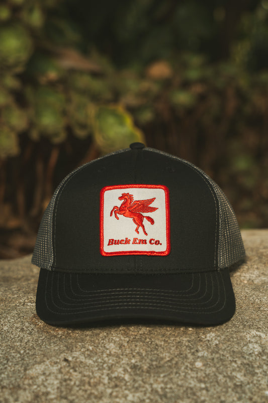 Pegasus (Classic Fit - Black/Grey Mesh Cap)