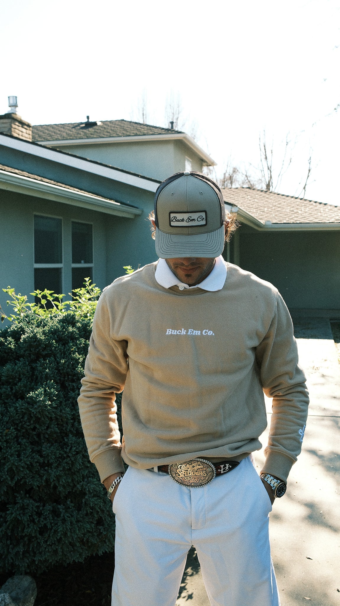 BUCK EM CO CREW (Embroidered - Tan)